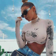 Load image into Gallery viewer, Cute Unique Gradient Rectangle Sunglasses Designer Shades For Women Summer Traveling Black Oculos Big Frame Sun Glasses