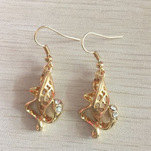 Cute girls music Note gold color Earring Fashion dangle Earrings for Women Jewelry Wholesale Gift Hot Sell Forbid Skin Allergy