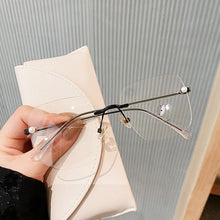 Load image into Gallery viewer, Cutting Frameless White Pearl Anti-blue Light Eyeglasses For Women Elegant Brand Alloy Square Ultralight Computer Glasses Frame