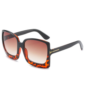 New Fashion Oversized Women Sunglasses Brand Designer Plastic Female Big Frame Gradient Sun Glasses UV400 gafas de sol mujer