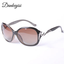 Carica l'immagine nel visualizzatore di Gallery, DANKEYISI Hot Polarized Sunglasses Women Sunglasses UV400 Protection Fashion Sunglasses With Rhinestone Sun Glasses Female 2022