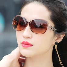 Load image into Gallery viewer, DIGUYAO Vintage Female Classical small Oval sunglasses Gradient Lens glasses oculos de sol feminino retro Women shades Zonnebril