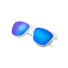 Load image into Gallery viewer, DOKLY Unisex Clear Frame Green Lens Sunglasses Mirror Oculos Sun Glasses Gafas De Sol Sunglasses Women Eyewear