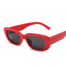 Load image into Gallery viewer, DYTYMJ-Gafas De Sol rectangulares con montura pequeña para mujer, anteojos De Sol femeninos con gradiente, a la moda, De Color caramelo