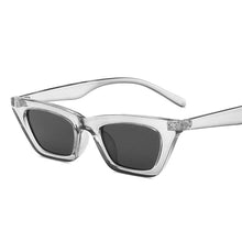 Carica l'immagine nel visualizzatore di Gallery, New Cat Eye Sunglasses Women Fashion Mirror Sunglasses for Women Luxury Gafas De Sol Mujer 2022 Retro Cateye Shades Women