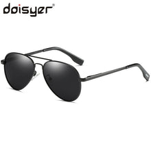 Load image into Gallery viewer, Daisyer 2023 style  gold classic design polarized sunglasses for mens