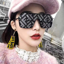 Load image into Gallery viewer, De lujo de los hombres y las mujeres con marco grande de la marca de diseñador de Plaza de F Carta gafas de sol Retro UV400 mujeres gafas de sol
