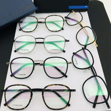Load image into Gallery viewer, Denmark Brand Retro Oval Titanium Glasses Frame Ultra-light Men Women Eyeglasses Spectacles Prescription Oculos De Grau 9781