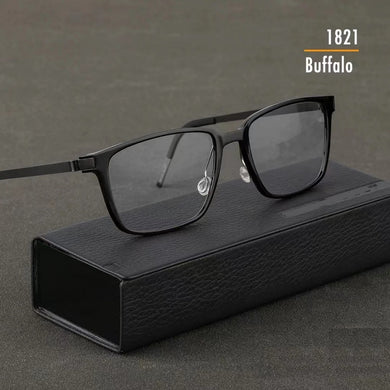 Denmark Brand Screwless Glasses Frame Men Square Titanium Ultralight Prescription Eyeglasses Optica Spectacles Eyewear 1821 Horn