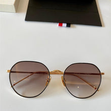 Load image into Gallery viewer, Design Sunglasses Classic Round Titanium Alloy UV400 Protection TBX914 Men Women Sun Glasses With Original Box