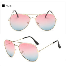 Load image into Gallery viewer, Designer pilot Sunglasses Men pilot sun Glasses pilot Brand Women black mirror retro de sol bag box case sunglasses for men