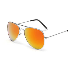 Load image into Gallery viewer, Designer pilot Sunglasses Men with Package pilot sun Glasses pilot Brand Women black mirror retro de sol bag box case