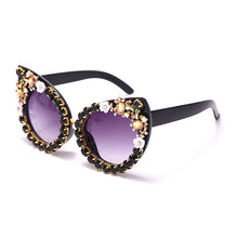 Load image into Gallery viewer, Diamond Cat Eye Sunglasses Women Brand Vintage Big Frames Sun Glasses Female Clear Lens Eyeglasses Oculos Lunette De Soleil Femm