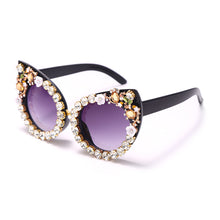Load image into Gallery viewer, Diamond Cat Eye Sunglasses Women Brand Vintage Big Frames Sun Glasses Female Clear Lens Eyeglasses Oculos Lunette De Soleil Femm