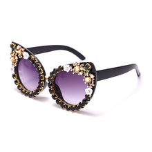 Load image into Gallery viewer, Diamond Cat Eye Sunglasses Women Brand Vintage Big Frames Sun Glasses Female Clear Lens Eyeglasses Oculos Lunette De Soleil Femm