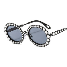 Load image into Gallery viewer, Diamond Round Sunglasses Women Small Frame Oval Vintage Sunglasses  Brand Designer Men Retro Sunglasses Rhinestone Oculos
