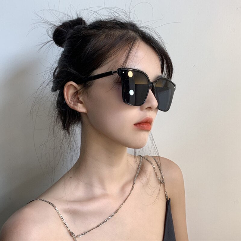 [EAM]  Women Black Green Casual Cool Glasses Accessories Temperament Tide All-match Spring Autumn 2023 1DE0525
