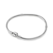 Carica l'immagine nel visualizzatore di Gallery, 100% 925 Sterling Silver Genuine Moments Gold Clasp Bracelet BRACELET WITH ROSE CLASP Signature Clasp Temperament Fashion
