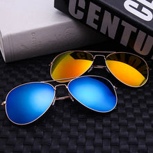 Load image into Gallery viewer, [EL Malus]2019  Retro Men Aviation Pilot Sunglasses UV400 Vintage Gold Black Silver Green Big Frame Mirror Women Male
