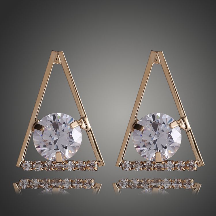 2018 New Crystal from Austrian Earrings For women fashion Jewelry Triangle zircon earrings Fashion wild lady temperament