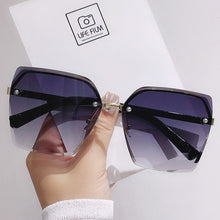Load image into Gallery viewer, Elegant Ladies  Sunglasses Women Sunscreen  Long Face Progressive Sunglasses 50549