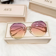 Carica l'immagine nel visualizzatore di Gallery, Ettatend 2023 Rimless Sunglasses Women Ocean Lens Metal Curved Temples Sun Glasses Vintage Shades for Female UV400