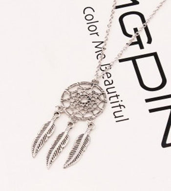 European And American Fashion Dreamcatcher Feather Necklace Pendant Jewelry Wholesale A Clavicle Temperament Woman A Gift