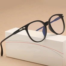 Load image into Gallery viewer, European and American Ladies Glasses Transparent Computer Game Glasses Retro Comfortable Anti-blue Literary Glasses
