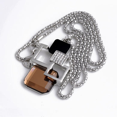 European and American New fashion Golden Hollow Geometric Big Crystal Stone Pendant Necklace Fine Jewelry for women personality