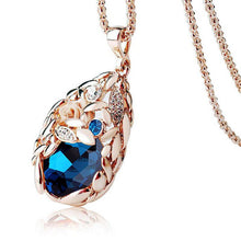 Load image into Gallery viewer, European and American New fashion Golden Hollow Geometric Big Crystal Stone Pendant Necklace Fine Jewelry for women personality