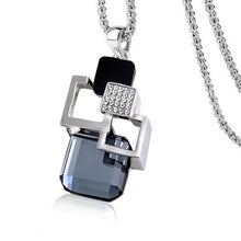Load image into Gallery viewer, European and American New fashion Golden Hollow Geometric Big Crystal Stone Pendant Necklace Fine Jewelry for women personality