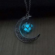 Carica l&#39;immagine nel visualizzatore di Gallery, 2017 Nuova collana luminosa Hot Moon, gioielli con gemme di fascino, placcato argento, regali di Halloween 