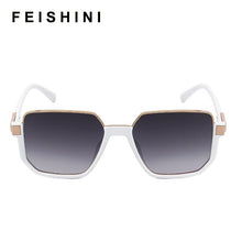 Carica l&#39;immagine nel visualizzatore di Gallery, FEISHINI Brand Metal Frame Butterfly Women Sunglasses Unisex Brand Design Trendy Sunglass Female UVB Gradient