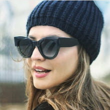 Load image into Gallery viewer, FEISHINI Stars Shine Plastic Frame Festival RED Cat eye Sunglasses Ladies Mirror 2023 GG Women Glasses UV Protector