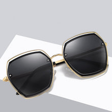 Load image into Gallery viewer, FONDYI Trendy Women Shopping Sunglasses Polarized Elegant Girls Shades Sun Glasses Unqiue Novelty Gafas de sol with Case