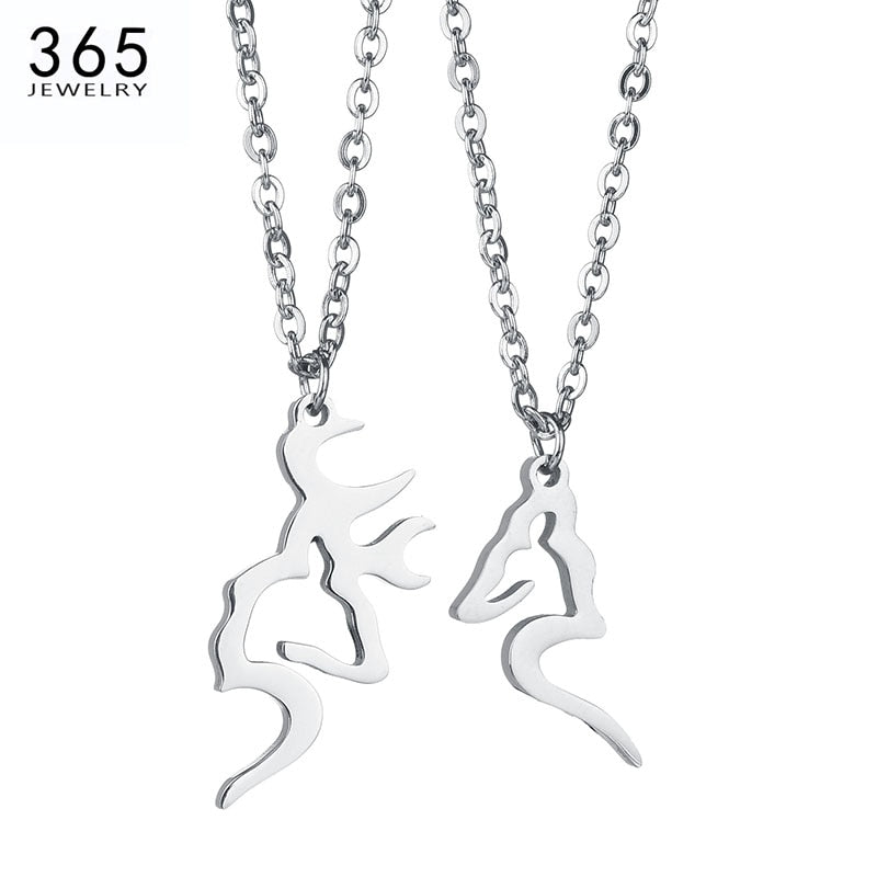 Famous Hand Cut Coins Buck And Doe Lover Necklace Stainless Steel Kissing Heart Shape Necklace Set For Couple Drop Shipping