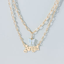 Carica l&#39;immagine nel visualizzatore di Gallery, Moda farfalla acrilica Old English Font pendenti Collana doppio strato acido acetico Collana per bambina Girocollo Gioielli di dichiarazione 