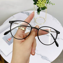 Load image into Gallery viewer, Anti-Blu-Ray Women Eyewear Retro Myopia Men Eyeglasses Frame Trend Optical Computer Transparent Universal Glasses