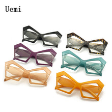 Carica l'immagine nel visualizzatore di Gallery, Occhiali da vista Cat Eye irregolari oversize anti luce blu per donna Uomo Occhiali da vista retrò trasparenti per computer Shades UV400 Ladies