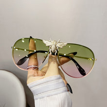 Load image into Gallery viewer, Big Bee Pilot Sunglasses Women's  Classic Retro Butterfly Sun Glasses Men Brand Designer Eyewear Vintage Shades