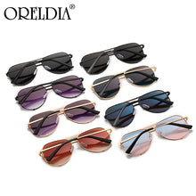 Load image into Gallery viewer, Big Frame Sunglasses Ladies Men Classic Retro Toad Frame Glasses European And American Style Gradient Sunglasses UV400