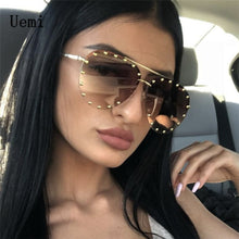 Load image into Gallery viewer, Brand Designer Women Sunglasses For Men Retro Modern Rivet Decoration Oversized Ladies Sun Glasses Shades UV400 Wholesal