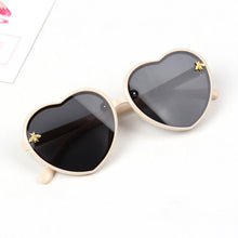 Load image into Gallery viewer, Brand Heart Kids Sunglasses Children Retro Cute Pink Cartoon Sun Glasses Frame Girls Boys Baby Sunglasses UV400 Eyewear