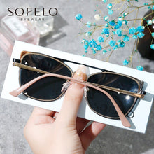 Load image into Gallery viewer, Cat Eye Optical Eyeglasses Frame Ladies 2 In1 Polarized Magnet Clip On Glasses Frame Women Myopia Prescription Frame