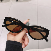 Carica l'immagine nel visualizzatore di Gallery, Cat Eye Punk Occhiali da sole Donna Uomo Designer di marca Occhiali da sole Occhiali da vista femminili sfumati colorati UV400 De Sol Oculos 
