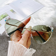 Carica l'immagine nel visualizzatore di Gallery, Cat Eye Sunglasses Women 2023  Desinger Sun Glasses Bling Diamond Eyeglasses  Rhinestone Pink Shades Uv400
