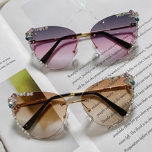 Carica l'immagine nel visualizzatore di Gallery, Cat Eye Sunglasses Women 2023  Desinger Sun Glasses Bling Diamond Eyeglasses  Rhinestone Pink Shades Uv400