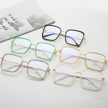 Load image into Gallery viewer, Classic Metal Anti-Blue Light Glasses Women Men Vintage Round Frame Computer Game Goggles Blue Ray Blocking Eyeglasses