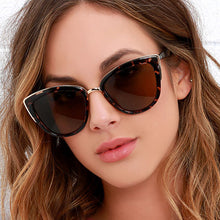 Load image into Gallery viewer, Classic Women Brand Designer Cateye Sunglasses Female Vintage Lady Sun Glasses Oculo De Sol Shades Summer Style