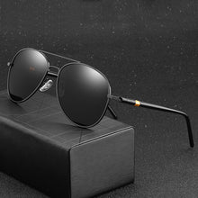 Load image into Gallery viewer, Cool Pilot Style Gradient Sunglasses Men Driving Vintage Brand Design Sun Glasses Male Oculos De Sol